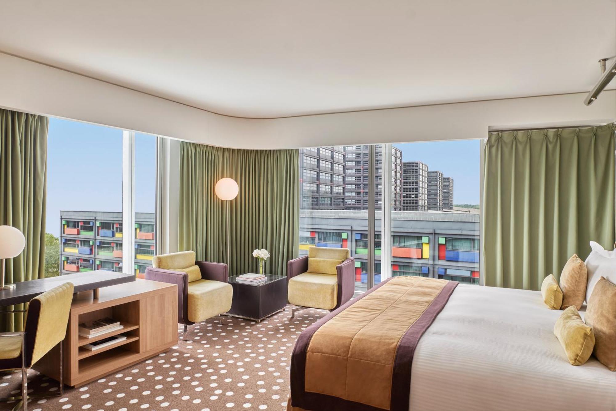Hotel Barrière 5*